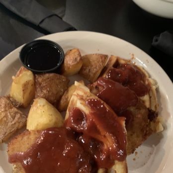 Maxine's On Shine - Chicken and waffles - New American Near Me - Orlando, Florida Maxine's On Shine - Chicken and waffles - New American Near Me - Orlando, Florida