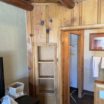 Red Rock Country Inn - Motel room. - Hotels Near Me - Kanab, Utah Red Rock Country Inn - Motel room. - Hotels Near Me - Kanab, Utah