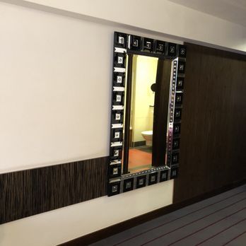 Trinity City Hotel - Room decor in Tara Suite - Hotels Near Me - Dublin, D