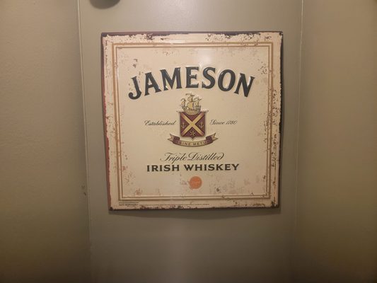 Satellite Bar by null