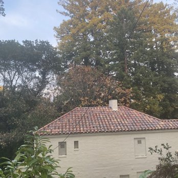 Rispin Mansion - Rispin Mansion Capitola CA Sat 10/30/21 - Local Flavor Near Me - Capitola, California