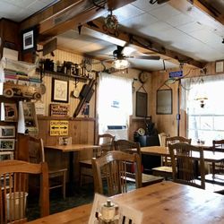 Virginia Creek Settlement Restaurant - Inside