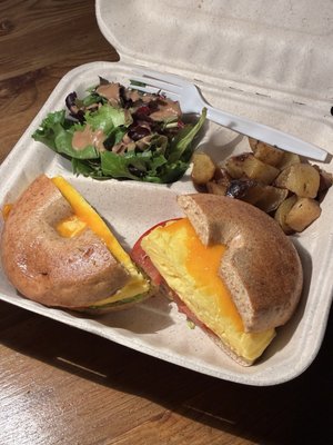 Fiore's Bakery by null