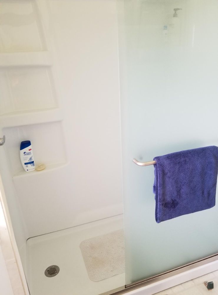 WEIGERT’S HANDYMAN SERVICE 63 Photos 1102 Agency St, Burlington, Iowa General Contractors