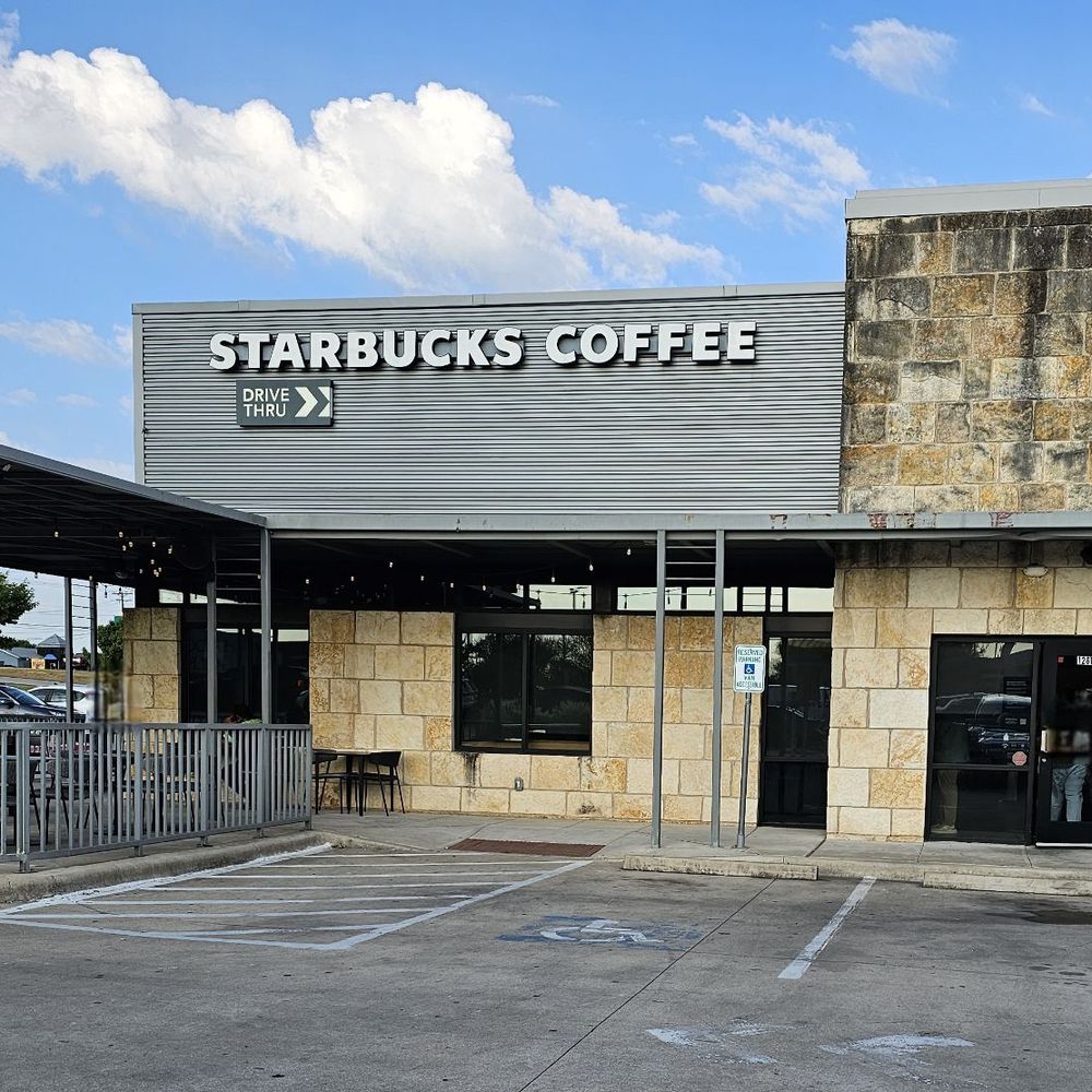 Starbucks - Coffee & Tea Near Me - Manor, Texas Starbucks - Coffee & Tea Near Me - Manor, Texas
