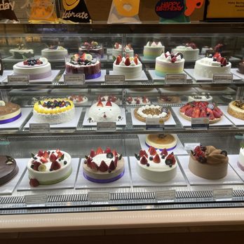 Paris Baguette - Coffee & Tea Near Me - Millbrae, California Paris Baguette - Coffee & Tea Near Me - Millbrae, California