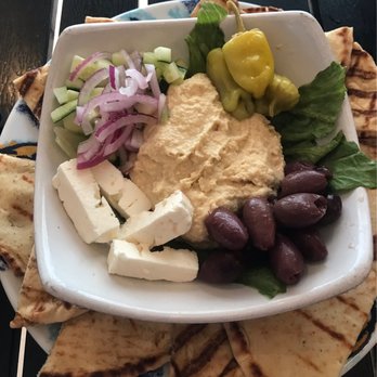 Gin Beach Cafe - Hummus platter which was amazing - Seafood Near Me - Montauk, New York