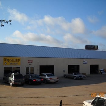 Excalibur Auto Repair - Located at the exact corner of Research and Payton Gin Rd - Auto Repair Near Me - Austin, Texas