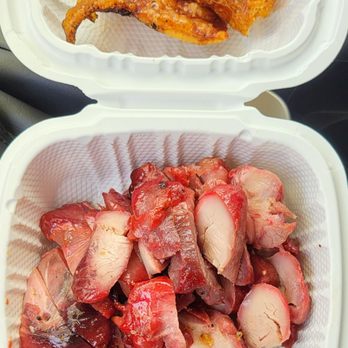 Chun's Meat Market - Da nice lady gave me a piece of Crispy Roast Pork Skin.... - Barbeque Near Me - Honolulu, Hawaii Chun's Meat Market - Da nice lady gave me a piece of Crispy Roast Pork Skin.... - Barbeque Near Me - Honolulu, Hawaii