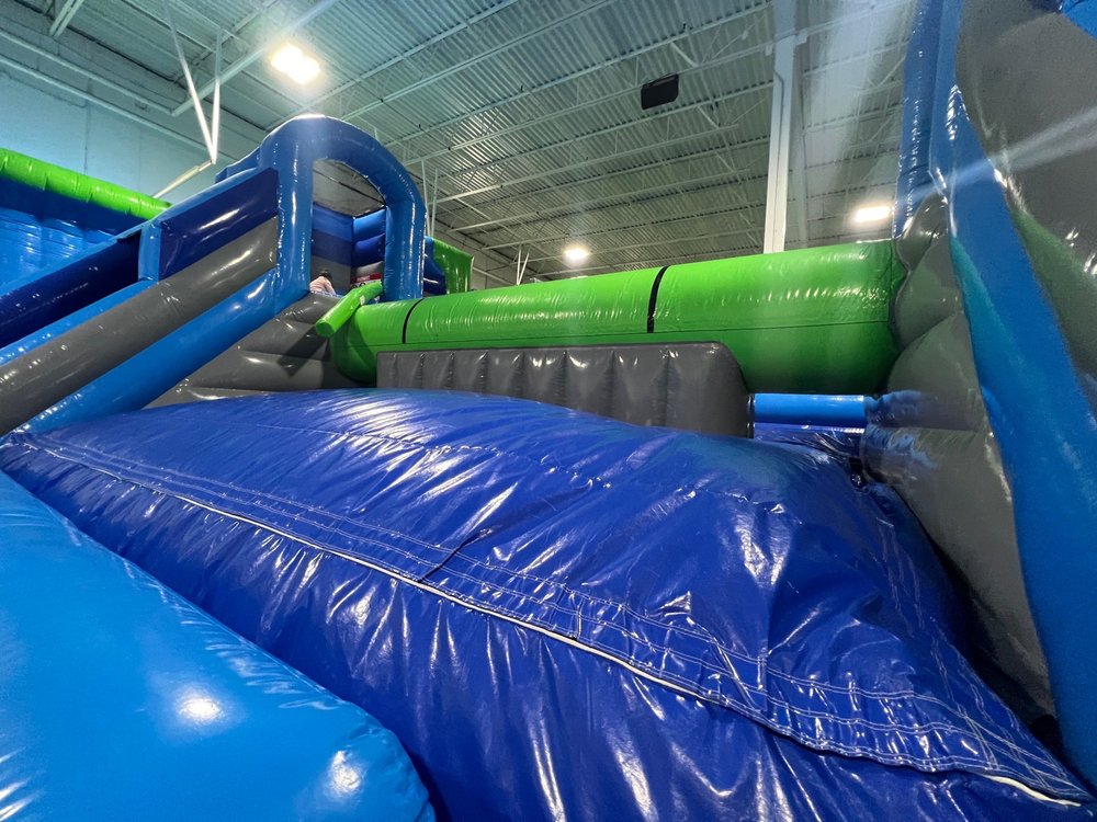 Epic Air Trampoline Park Logo