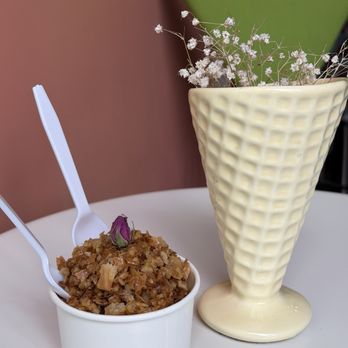 Kinrose Creamery - Walnut Baklava - Ice Cream & Frozen Yogurt Near Me - Pasadena, California Kinrose Creamery - Walnut Baklava - Ice Cream & Frozen Yogurt Near Me - Pasadena, California