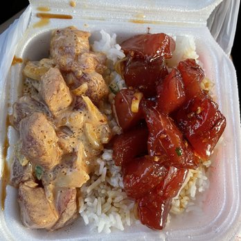 Ono Seafood - Oh woww - Seafood Near Me - Honolulu, Hawaii