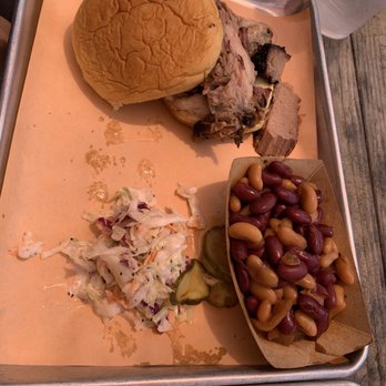 The Smoke Joint - Cued beans and brisket sandwich - American Near Me - Livingston Manor, New York