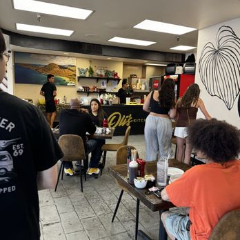 Oli's Kitchen - Breakfast & Brunch Near Me - Honolulu, Hawaii Oli's Kitchen - Breakfast & Brunch Near Me - Honolulu, Hawaii