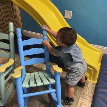 Snipedy DO Dahs Kid Salon - They have chairs for kids, a play mat, and a slide. My baby boy loved everything about this place. - Hair Salons Near Me - Boca Raton, Florida Snipedy DO Dahs Kid Salon - They have chairs for kids, a play mat, and a slide. My baby boy loved everything about this place. - Hair Salons Near Me - Boca Raton, Florida
