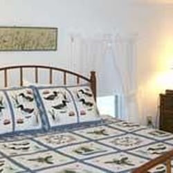 Kenburn Orchards - The Kenyon Yale bedroom