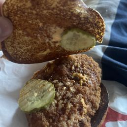 Burt fucking buns no sauce on it actually disappointed Burt fucking buns no sauce on it actually disappointed