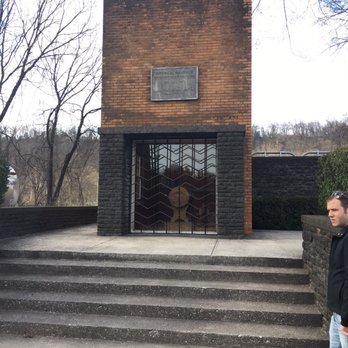 Buffalo Trace Distillery - Distilleries Near Me - Frankfort, Kentucky