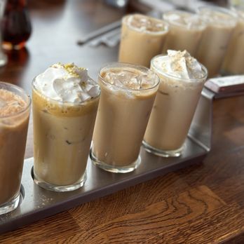 Madres Brunch - Breakfast & Brunch Near Me - Bellflower, California