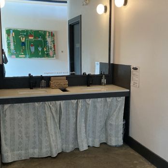 Civil Goat Coffee - Communal sinks - Coffee & Tea Near Me - Austin, Texas Civil Goat Coffee - Communal sinks - Coffee & Tea Near Me - Austin, Texas