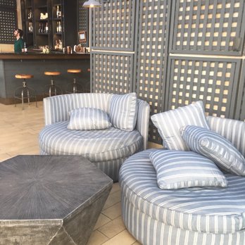 L27 Rooftop Bar - Comfy lounge seating - Lounges Near Me - Nashville, Tennessee L27 Rooftop Bar - Comfy lounge seating - Lounges Near Me - Nashville, Tennessee