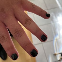 Black gel manicure