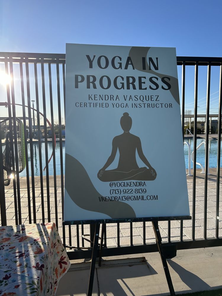 Yogi.Kendra Logo