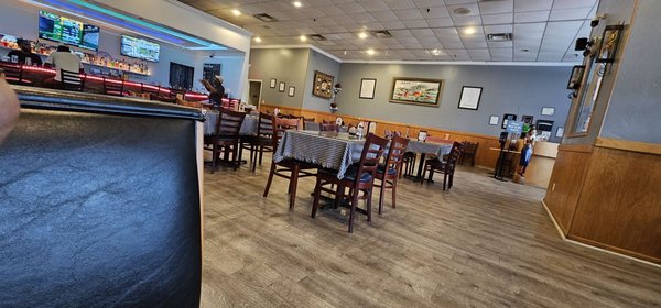 Saap Lao Thai Cuisine & Bar by null