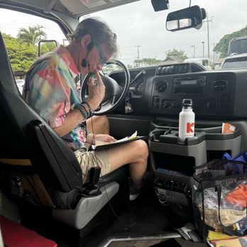 Karma Tour Hawaii - Robert from Virginia - Bus Tours Near Me - Honolulu, Hawaii Karma Tour Hawaii - Robert from Virginia - Bus Tours Near Me - Honolulu, Hawaii