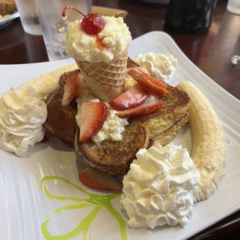 Joey B's - Banana Split Stuffed French Toast - Breakfast & Brunch Near Me - Berlin, Connecticut