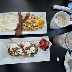 Sisters Cafe