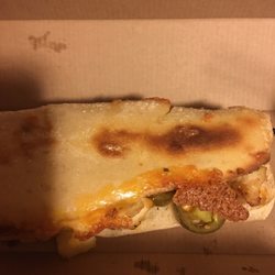 Domino's Pizza - Sandwich  Chicken Habanero Really??? I'm missing some of my bread??