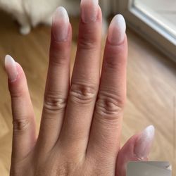 T & C Nails