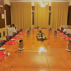 Shangri-La Gardens - Large Boardroom