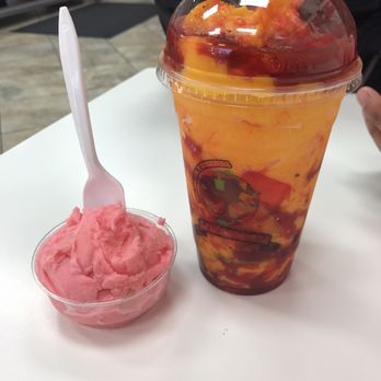 La Michoacana Premium - Guayaba & mangoneada - Ice Cream & Frozen Yogurt Near Me - Elgin, Illinois
