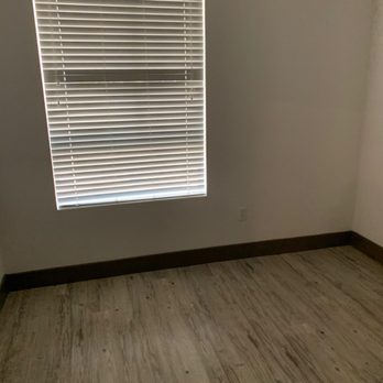 Domain San Diego - Picture of the walls and apartment we cleaned before leaving. - Apartments Near Me - San Diego, California