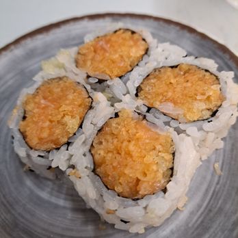 Kawa Revolving Sushi - Spicy salmon roll (tasty but not spicy) - Conveyor Belt Sushi Near Me - Cincinnati, Ohio Kawa Revolving Sushi - Spicy salmon roll (tasty but not spicy) - Conveyor Belt Sushi Near Me - Cincinnati, Ohio