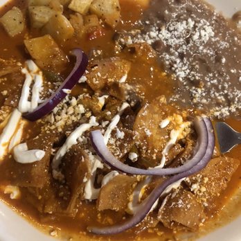 Restaurant Mole Del Rey - Chilaquiles en salsa de Flor de calabasa - Mexican Near Me - Bell, California Restaurant Mole Del Rey - Chilaquiles en salsa de Flor de calabasa - Mexican Near Me - Bell, California