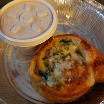Mama Maria's Pizza - Spinach pinwheel - Pizza Near Me - Coconut Creek, Florida Mama Maria's Pizza - Spinach pinwheel - Pizza Near Me - Coconut Creek, Florida