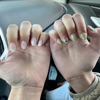 Nails Of Michigan - Nail Salons Near Me - Clarkston, Michigan Nails Of Michigan - Nail Salons Near Me - Clarkston, Michigan