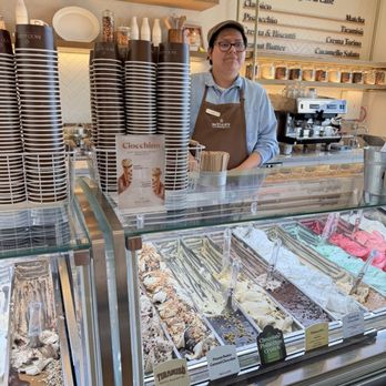 Bacio di Latte - Gelato Near Me - Newport Beach, California