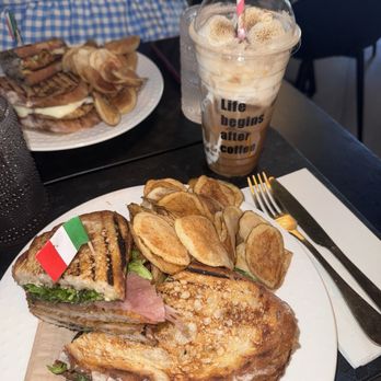 Ariana's Cucina - Coffee & Tea Near Me - Staten Island, New York Ariana's Cucina - Coffee & Tea Near Me - Staten Island, New York