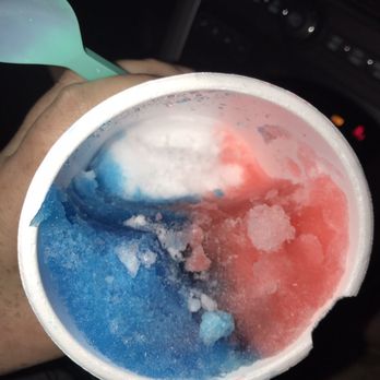 Bahama Buck's - No flavor in half the cup! - Juice Bars & Smoothies Near Me - Gilbert, Arizona