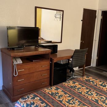 Economy Inn - Inside rooms - Hotels Near Me - Ontario, Oregon Economy Inn - Inside rooms - Hotels Near Me - Ontario, Oregon