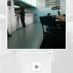 R & S Satay Noodle House - View of the counter