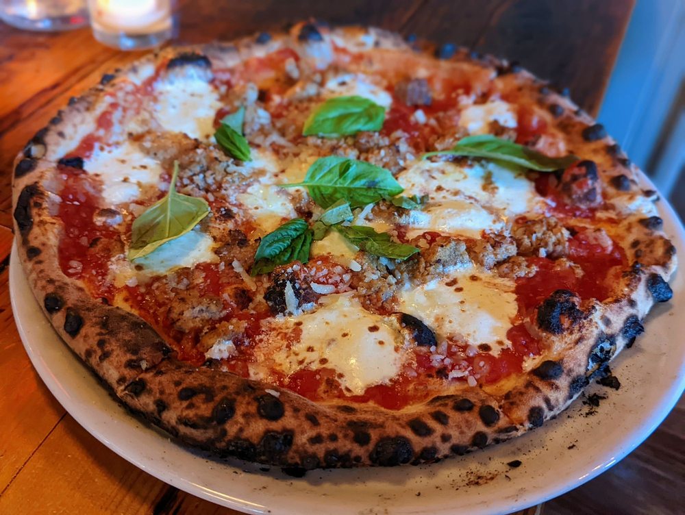 Barboncino Pizza & Bar