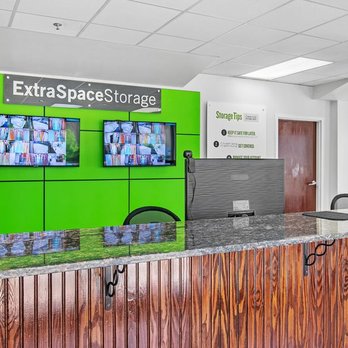 Extra Space Storage - 1959 - Office - Self Storage Near Me - Metairie, Louisiana Extra Space Storage - 1959 - Office - Self Storage Near Me - Metairie, Louisiana