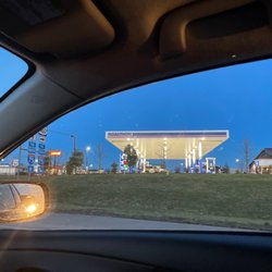 Clark's Pump N Shop