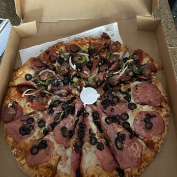 Steve's Pizza - Extra large half Combination Pizza and half ham and olives. - Pizza Near Me - Bakersfield, California Steve's Pizza - Extra large half Combination Pizza and half ham and olives. - Pizza Near Me - Bakersfield, California