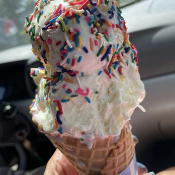 Charlie's Ice Cream - Coconut waffle cone - Ice Cream & Frozen Yogurt Near Me - Miami, Florida Charlie's Ice Cream - Coconut waffle cone - Ice Cream & Frozen Yogurt Near Me - Miami, Florida